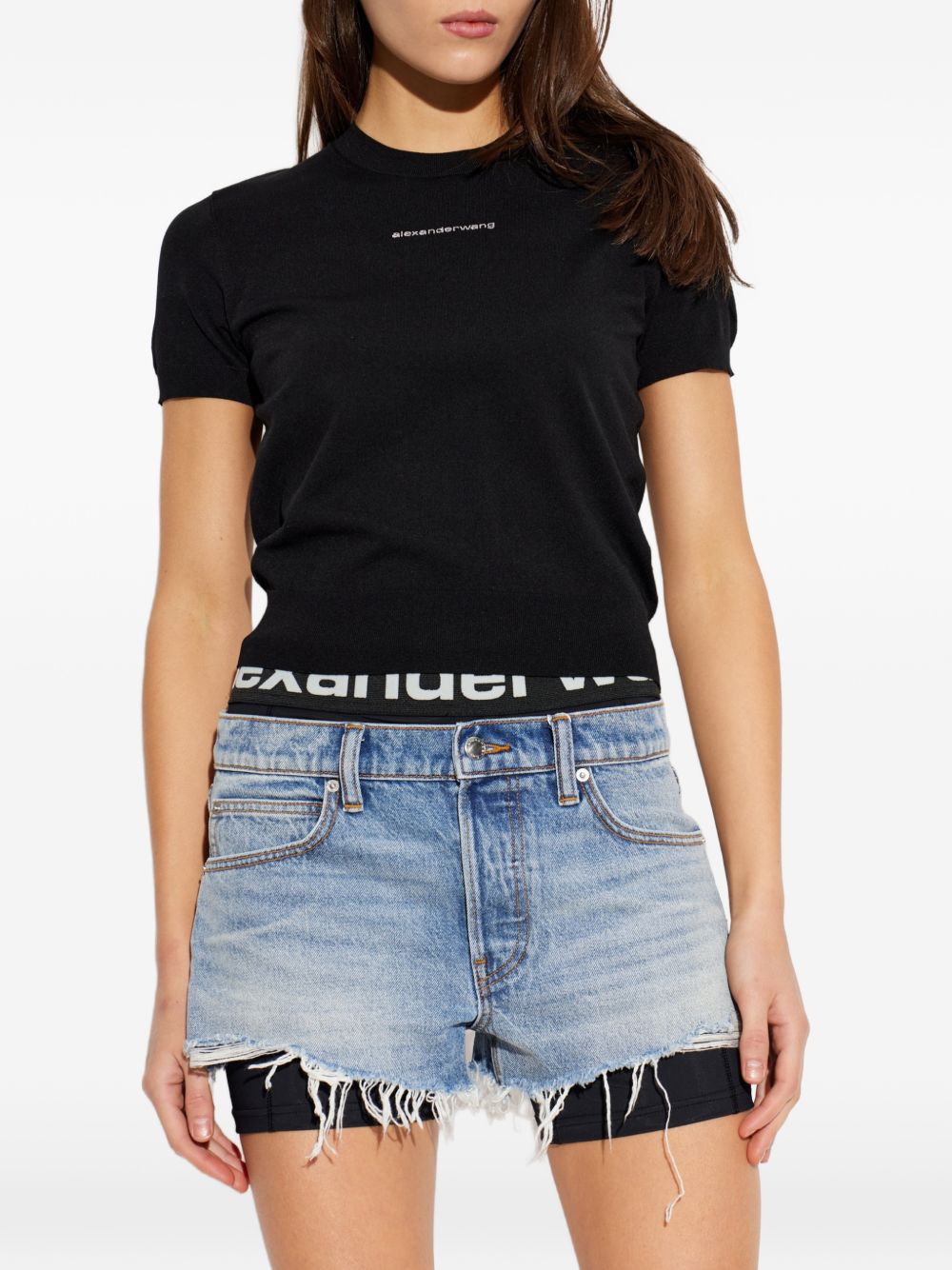 ALEXANDER WANG T-shirt nera effetto shimmering con logo frontale