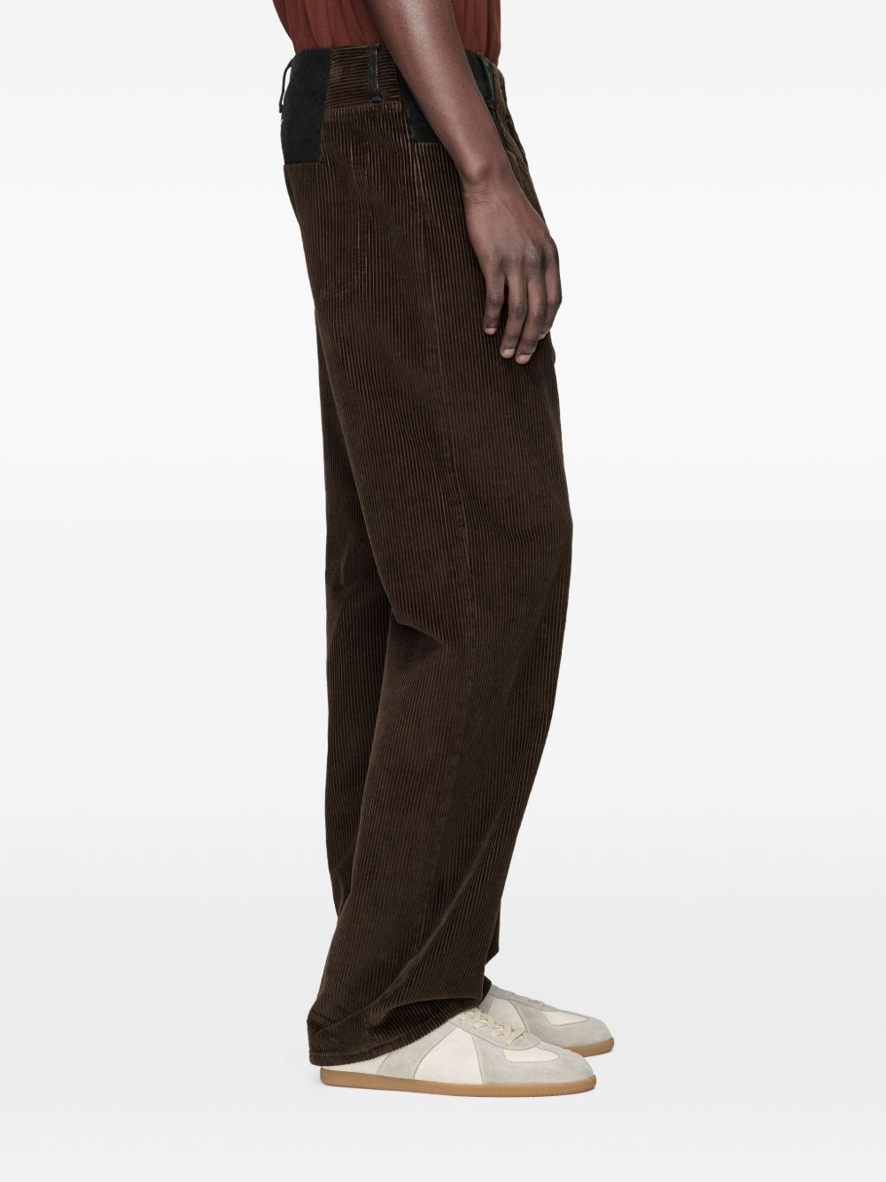 MAISON MARGIELA Pantaloni in velluto a coste marroni in cotone