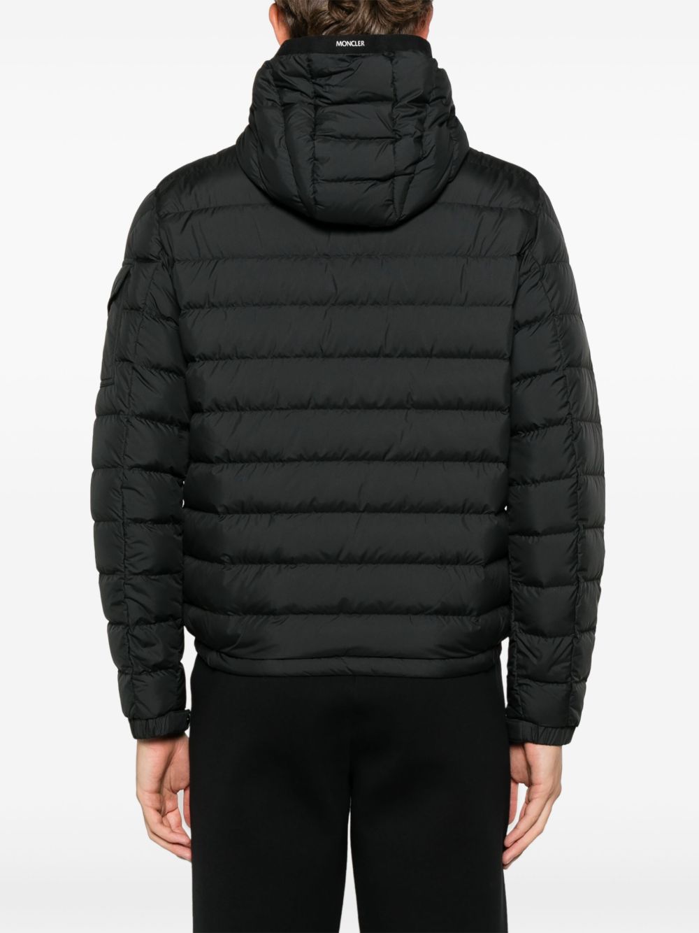 MONCLER Piumino corto Galion nero con vita elasticizzata e tasche