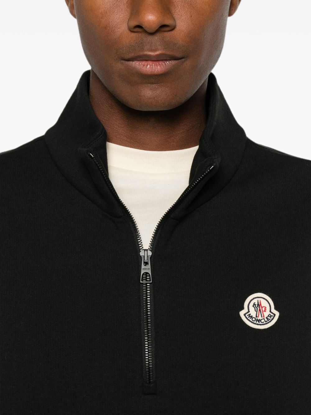 MONCLER Felpa nera da uomo in cotone con zip