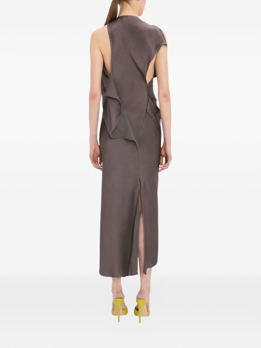 VICTORIA BECKHAM Abito midi Kyra in raso crêpe marrone con orlo asimmetrico