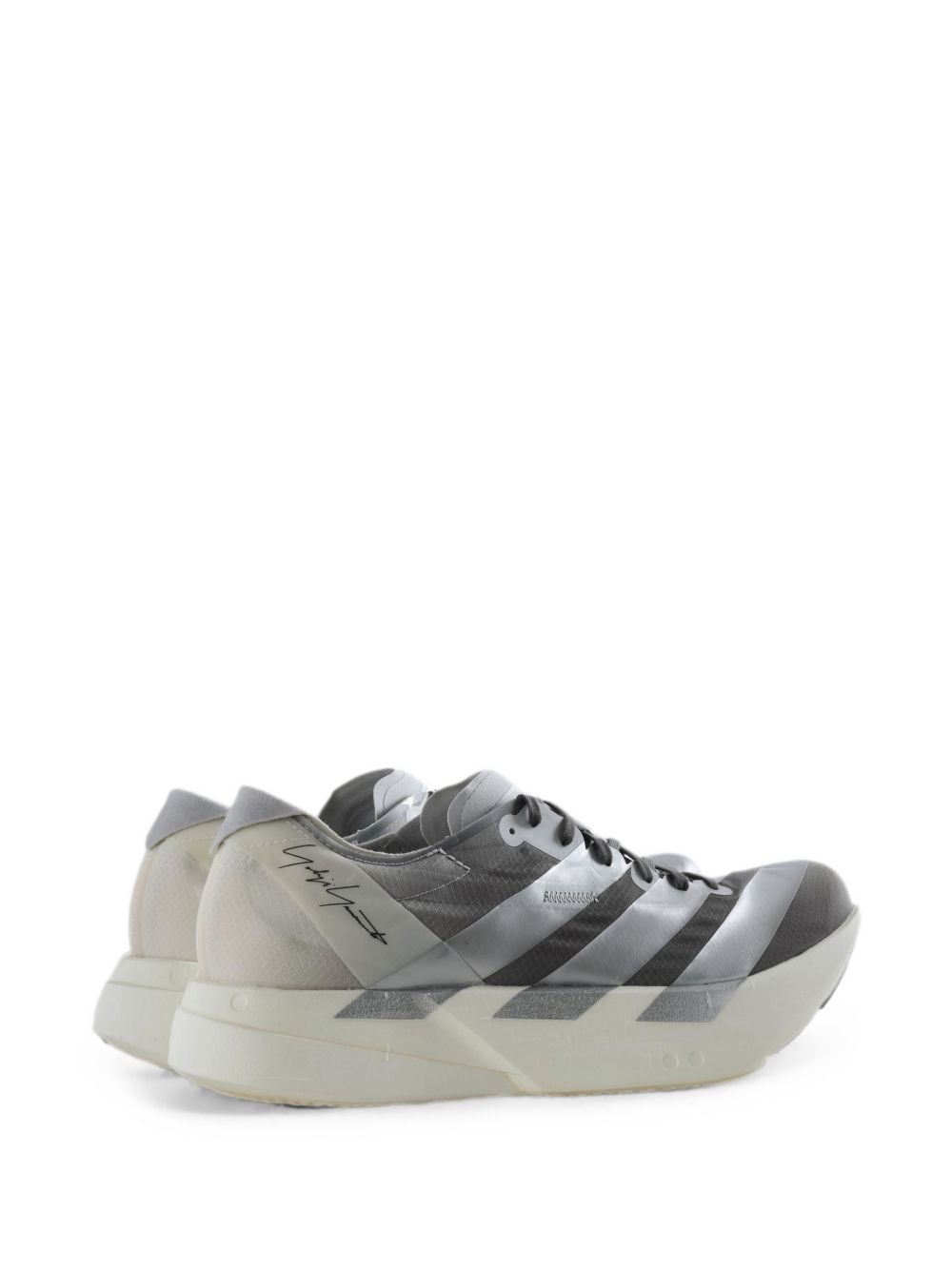 Y3 Sneakers Adios Pro 4 argento dal design tecnico