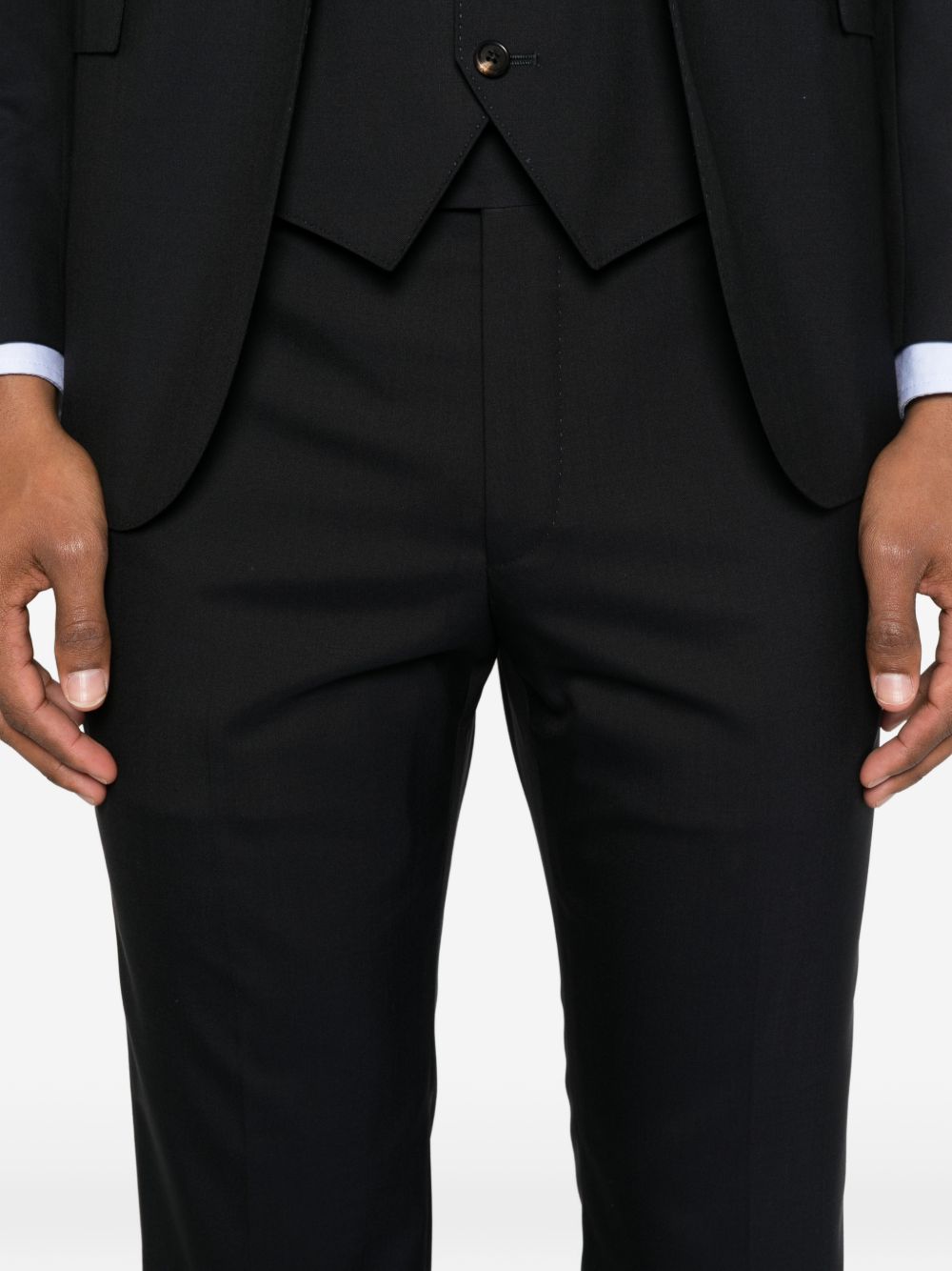 CORNELIANI Completo in lana vergine blu con giacca monopetto