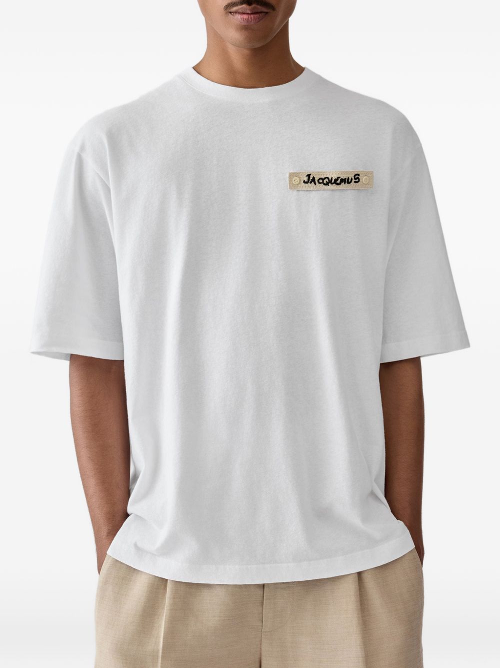 JACQUEMUS T-shirt bianca con patch logo