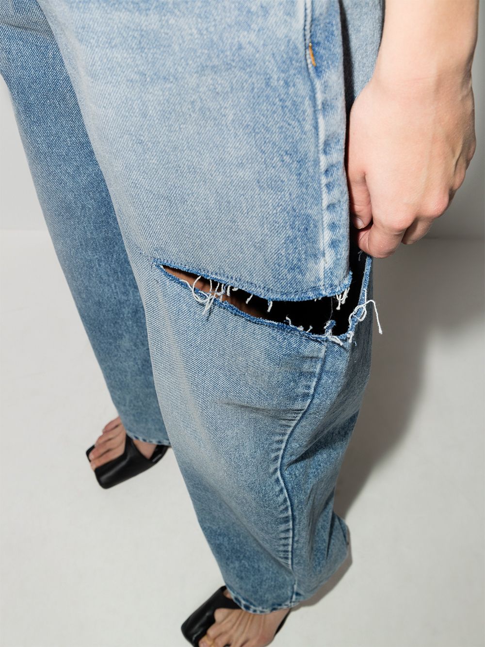 MAISON MARGIELA Jeans blu in cotone con dettaglio cut-out