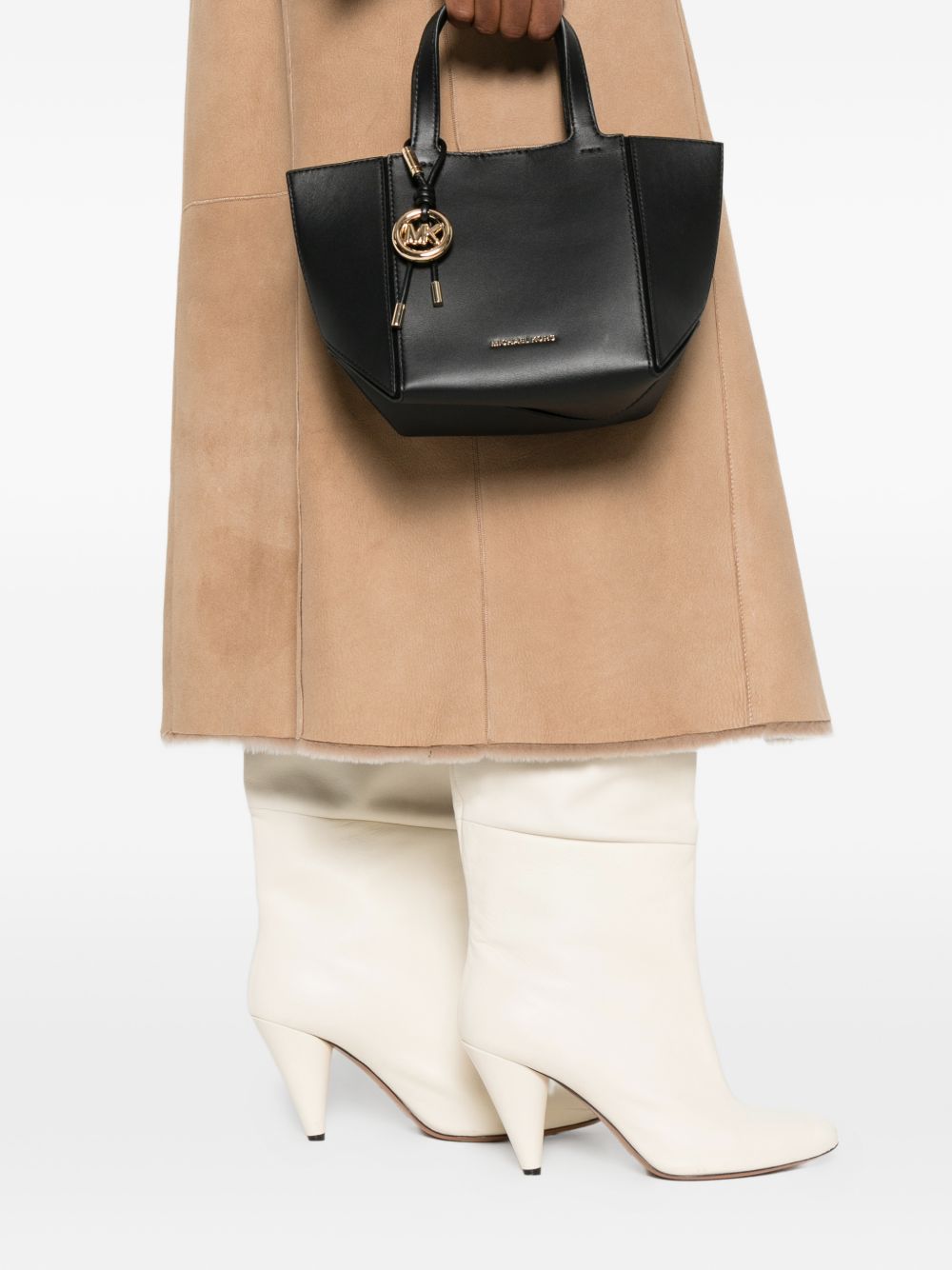MICHAEL KORS Borsa tote 'Jordi' in pelle nera con logo