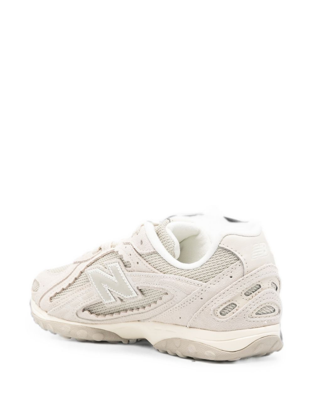 NEW BALANCE Sneakers 204L avorio con tomaia in mesh e rivestimenti in suede