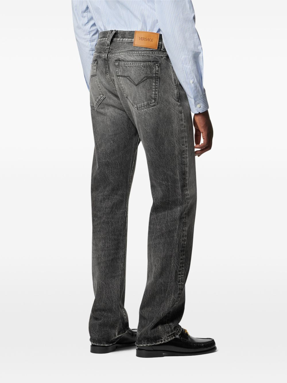 VERSACE Jeans grigio scuro con patch logo