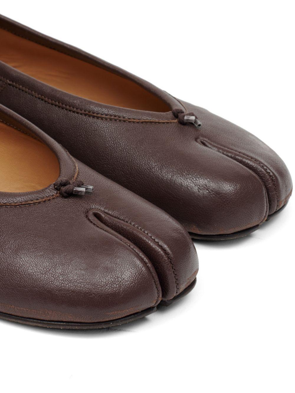 MAISON MARGIELA Ballerine Tabi marroni in pelle