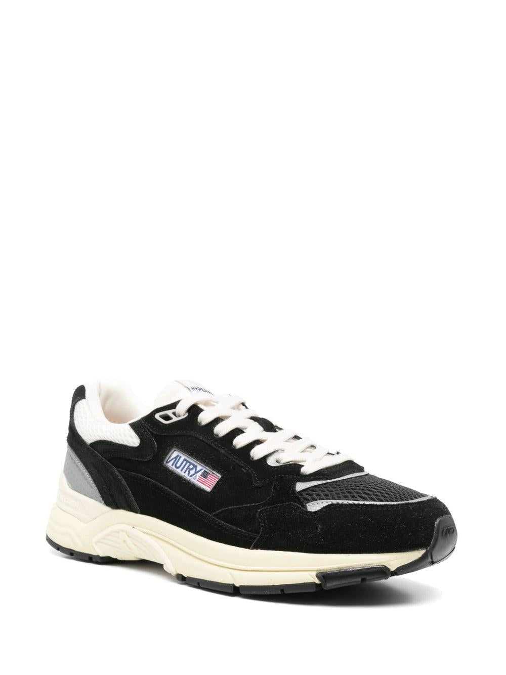 AUTRY Sneakers 'Hyperway' nere e argento