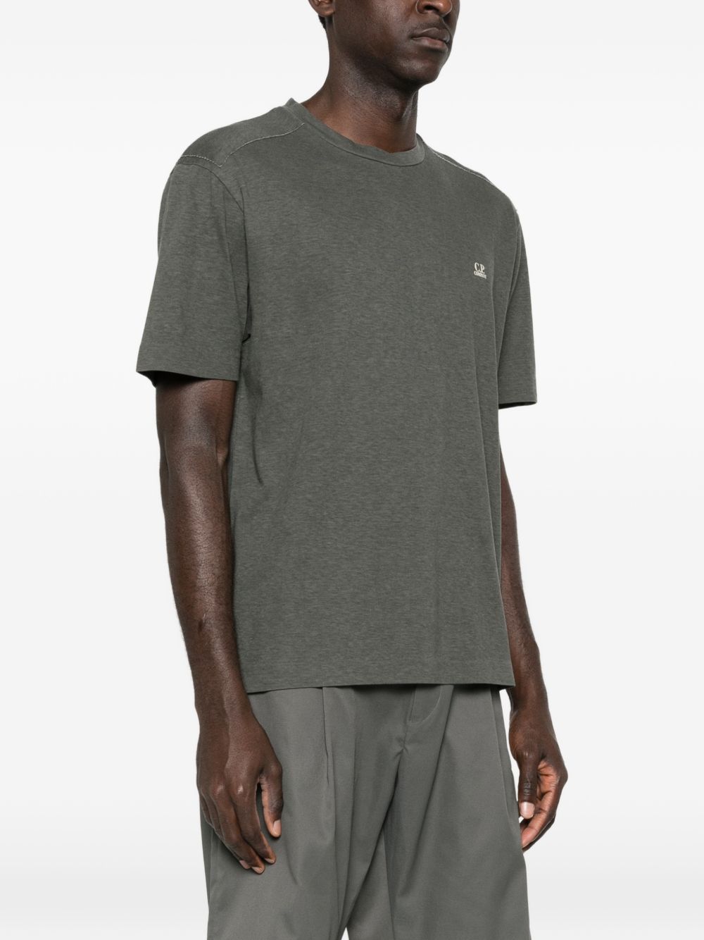 CP COMPANY T-shirt in cotone grigio con logo 
